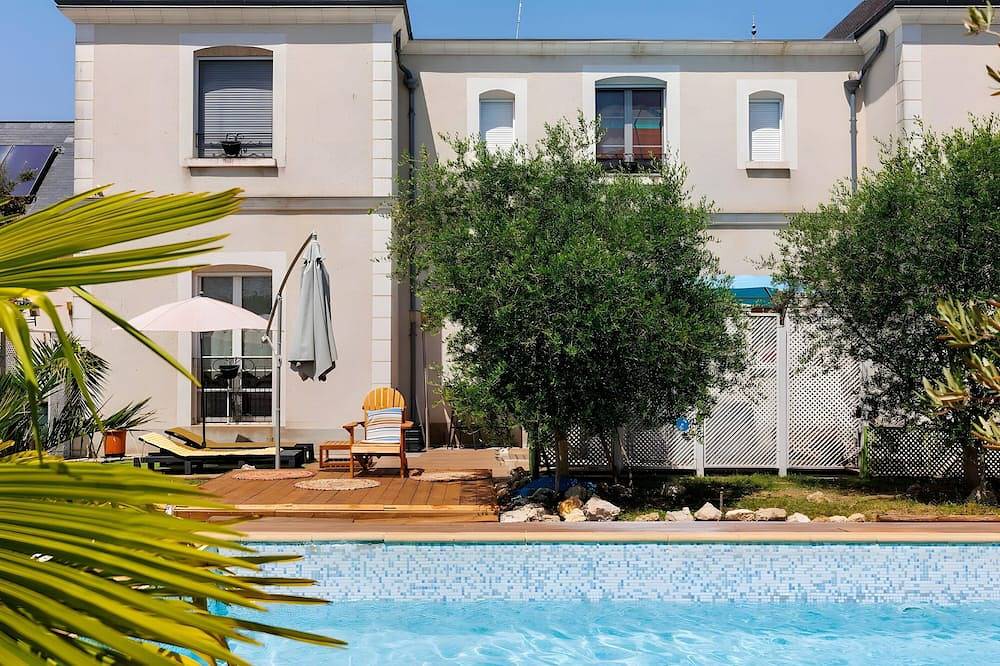 Suite deluxe avec piscine partagée in Saint-Cyr-sur-Loire, Région de Tours