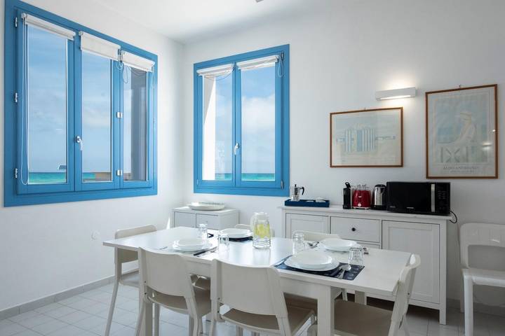 Casa Blu in Spiaggia Attrezzata per disabili, San Vito Lo Capo