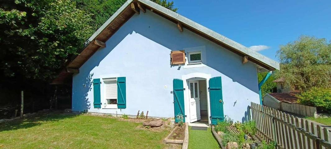 Gîte pour 5 personnes, avec jardin, animaux acceptés à Brouvelieures