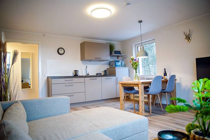 Ferienwohnung für 4 Personen, mit Ausblick und Garten in Neuastenberg - 2