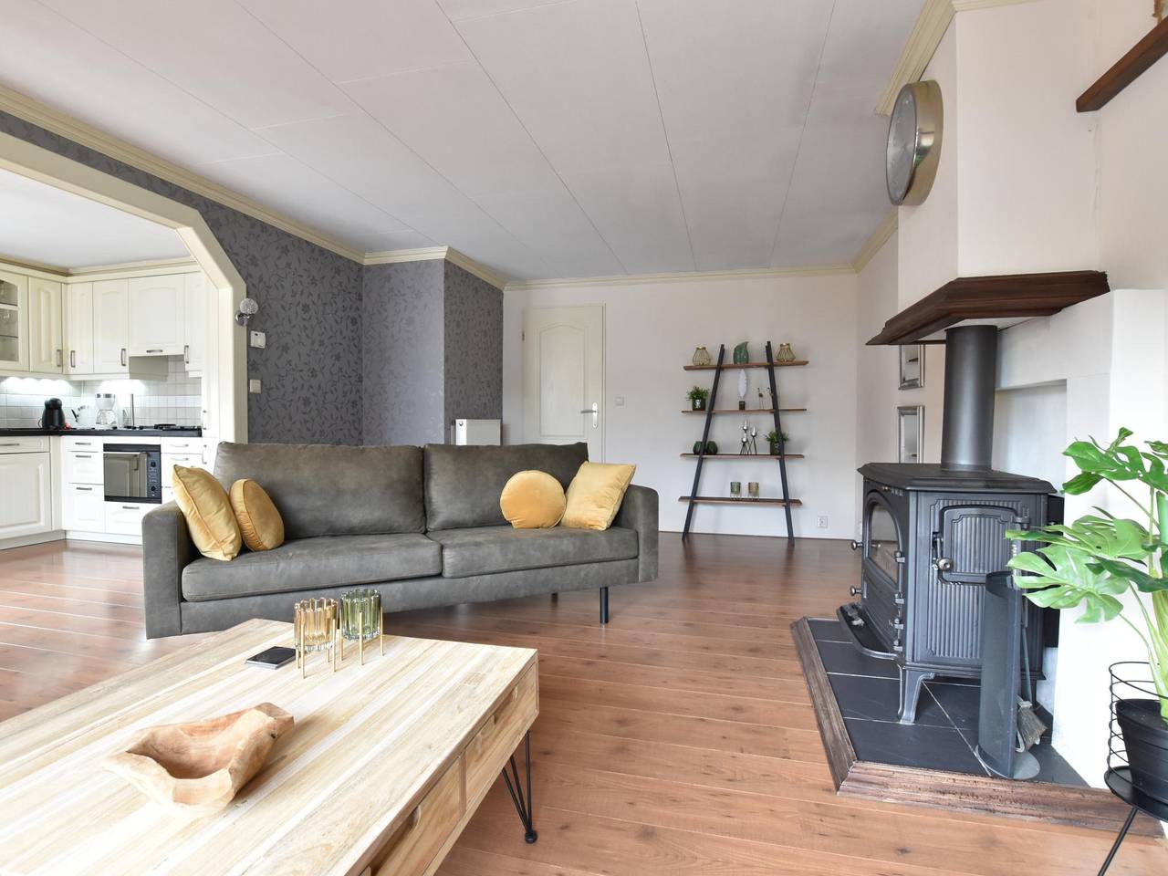 Fine bungalow with garden and wellness in Kaatsheuvel, Brabante Settentrionale