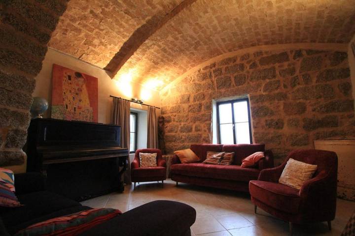 Chambre d’hôte pour 2 personnes, avec Balcon et Terrasse ainsi que Jacuzzi et Jardin à Sartène