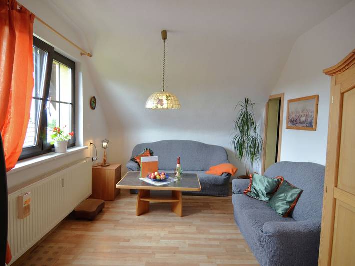 Ferienwohnung für 2 Personen, mit Garten im Thüringer Wald