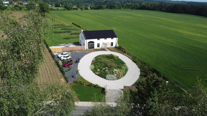 Chambre d’hôte pour 2 personnes, avec Terrasse ainsi que Jardin et Vue dans Ohain