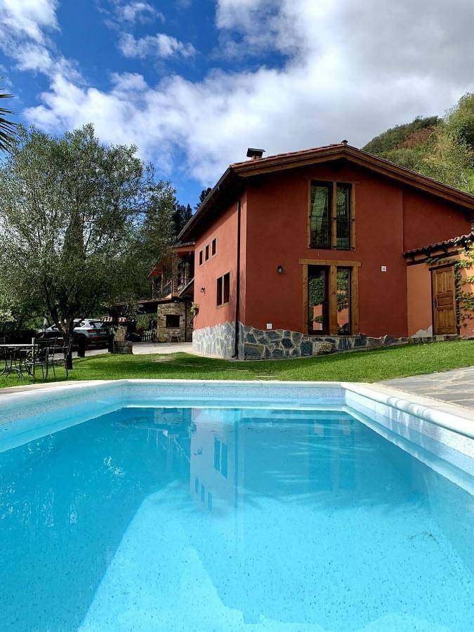 Two-Bedroom House in Potes, Cordillera Cantábrica