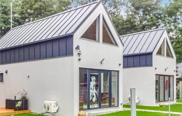 Maison de vacances pour 4 personnes, avec terrasse ainsi que vue sur le lac et sauna - 1