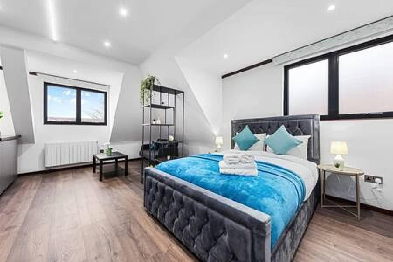 Entire apartment, Luxury Spacious 2 person Suite in North London in London, South East England