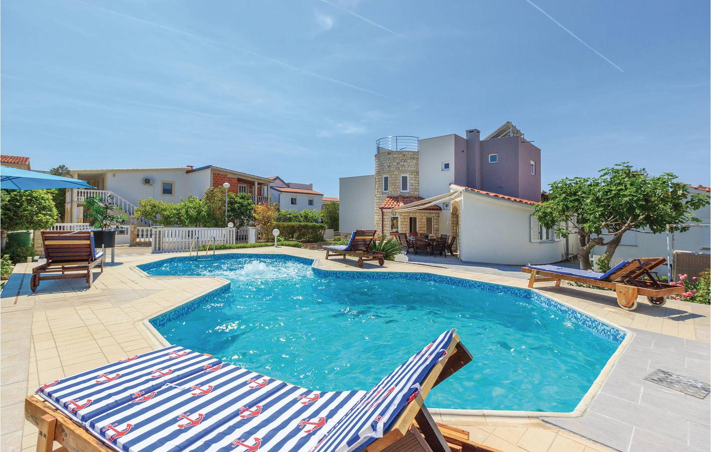 Casa vacanza a Vir a partire da 230€ a notte