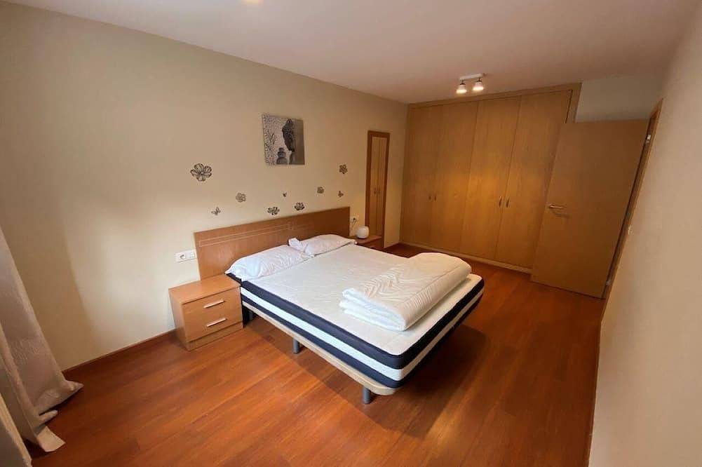 Entire apartment, Apart. L'Areny 2.1 - 6p - Canillo - Zone Grandvalira in Canillo, Grandvalira