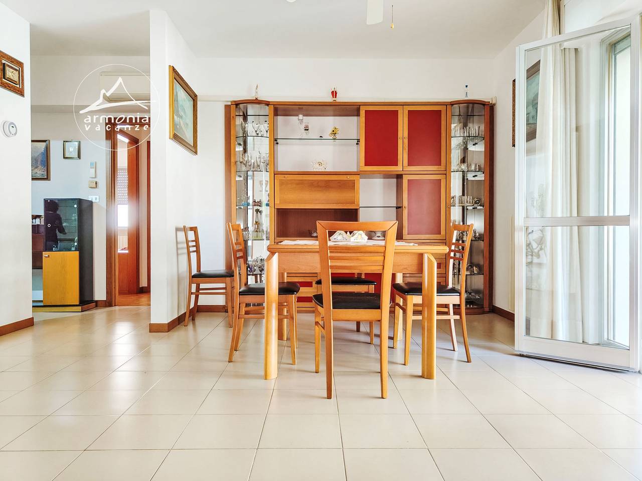 Appartement entier, Gemütliche Ferienwohnung in Roseto Degli Abruzzi mit Privatem Garten in Roseto degli Abruzzi, Province de Teramo