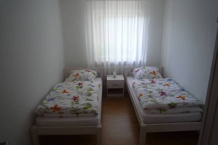 Ferienwohnung für 6 Personen, mit Terrasse und Garten in Jagsthausen - 4