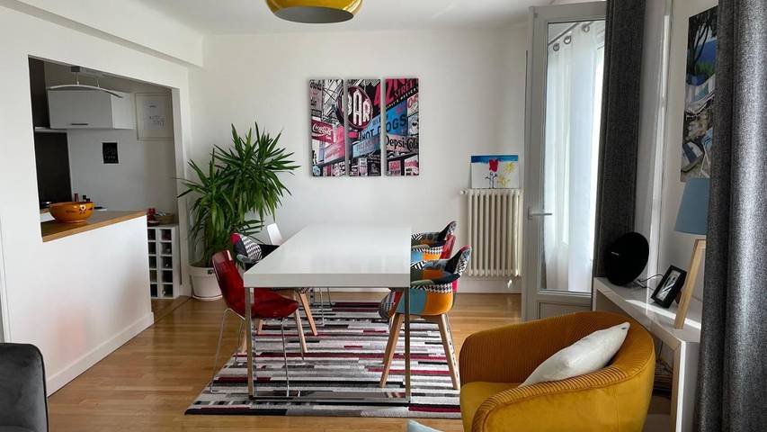 Location de vacances pour 6 personnes, avec Balcon et Terrasse à Saint-Max