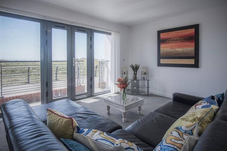 Gîte pour 4 personnes, avec Vue sur l’océan et Balcon à Swansea