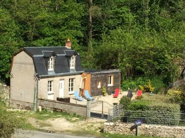 Gîte pour 6 personnes, avec terrasse, animaux acceptés à Bléré