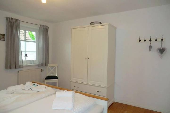 Ferienhaus für 6 Personen, mit Terrasse und Garten in Oevenum - 3