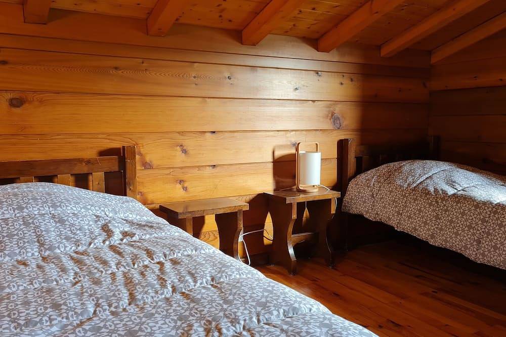 Ganze Wohnung, Wohnung in einem Chalet aus Holz, nach Süden in Le Grand-Bornand, Annecy und Umgebung