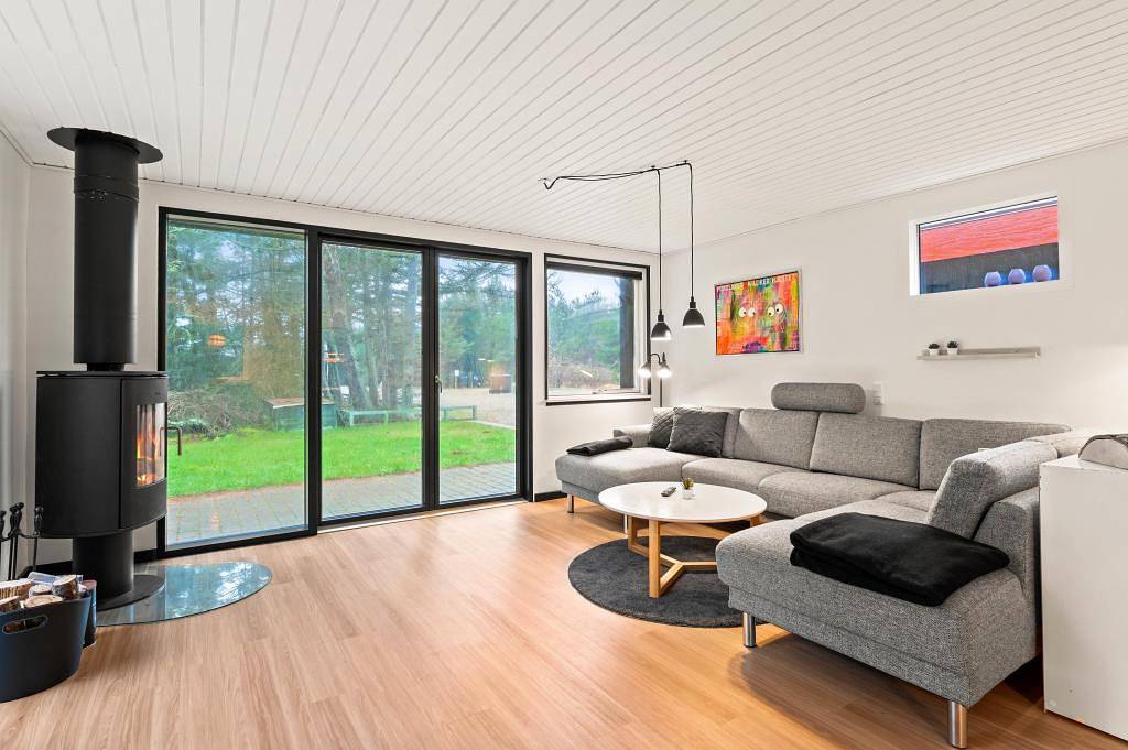 Klassisches Ferienhaus mit Holzofen in Lodberg Hede in Lodbjerg Hede, Ringkøbing