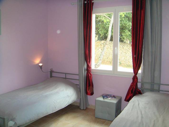 Location de vacances pour 6 personnes, avec sauna et jardin à Parignargues - 2