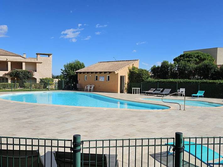 Ganze Wohnung, 3*** Wohnung in Sari-Solenzara mit Pool und Klimaanlage, nahe Strand und Einkaufsmöglichkeiten in Sari-Solenzara, Sartène und Umgebung