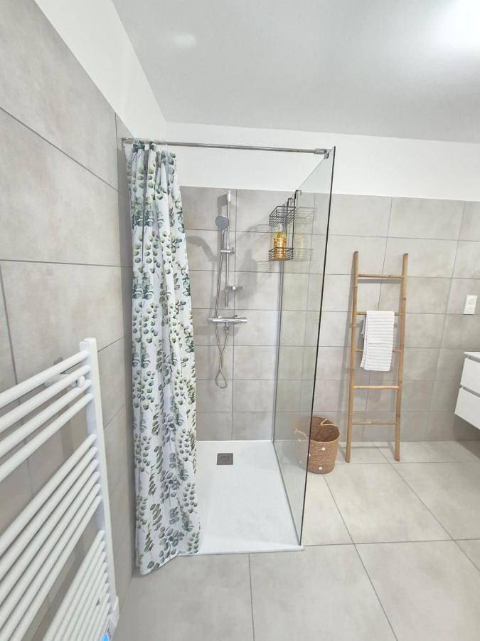 Appartement entier, Le petit nid corse Terrasse, lumière et douceur in Lucciana, Région de Bastia