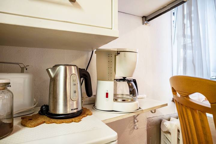 Entire studio, Studio Apartment 'Ferienzimmer Norbi Stralsund' with Private Terrace and Wi-Fi in Stralsund, Stralsund Surroundings