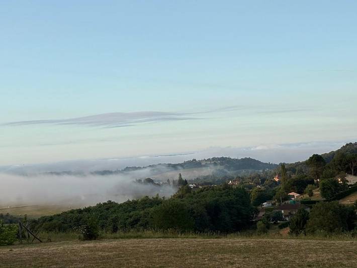Location de vacances pour 4 personnes, avec terrasse et vue à Marcillac-Saint-Quentin - 4
