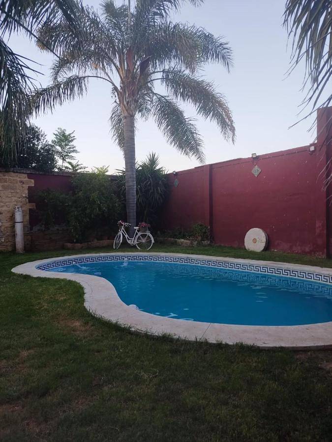 Ferienwohnung für 5 Personen, mit Ausblick und Balkon sowie Pool - 1