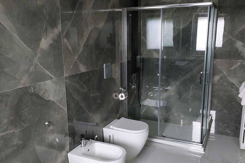 Entire apartment, In the Green of Irpinia locality Montemarano (Avellino) stands Tenuta Casa Arsa. in Montemarano, Avellino Province