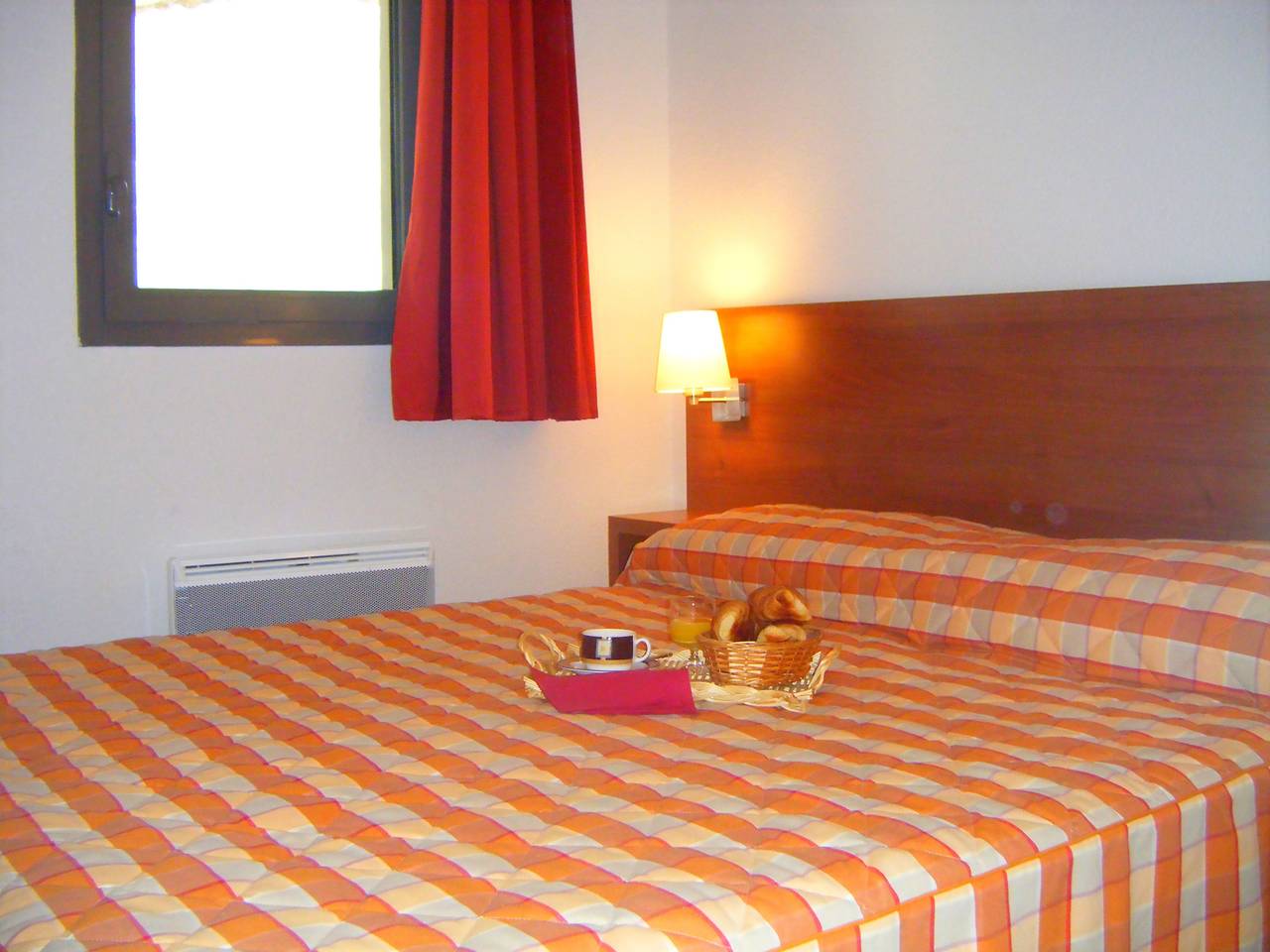 Appartement entier, Appartement de vacances pour 4 personnes avec piscine in La Mongie, Bagnères-de-Bigorre
