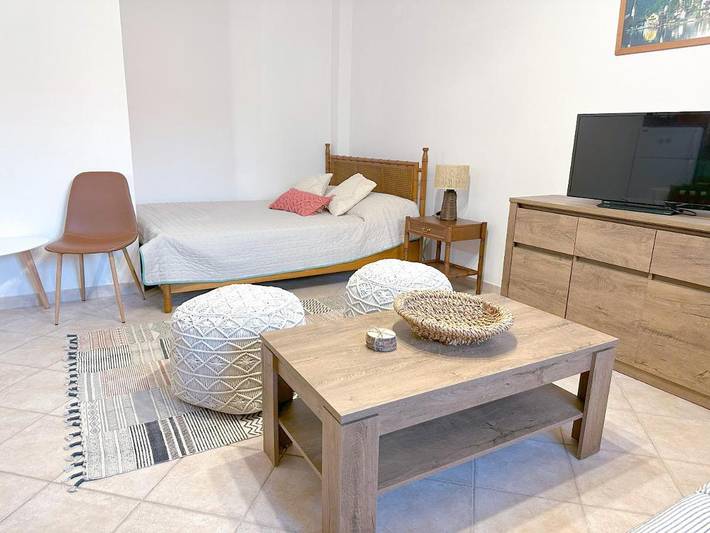 Gîte pour 4 personnes, avec Terrasse dans Selianitika - 3