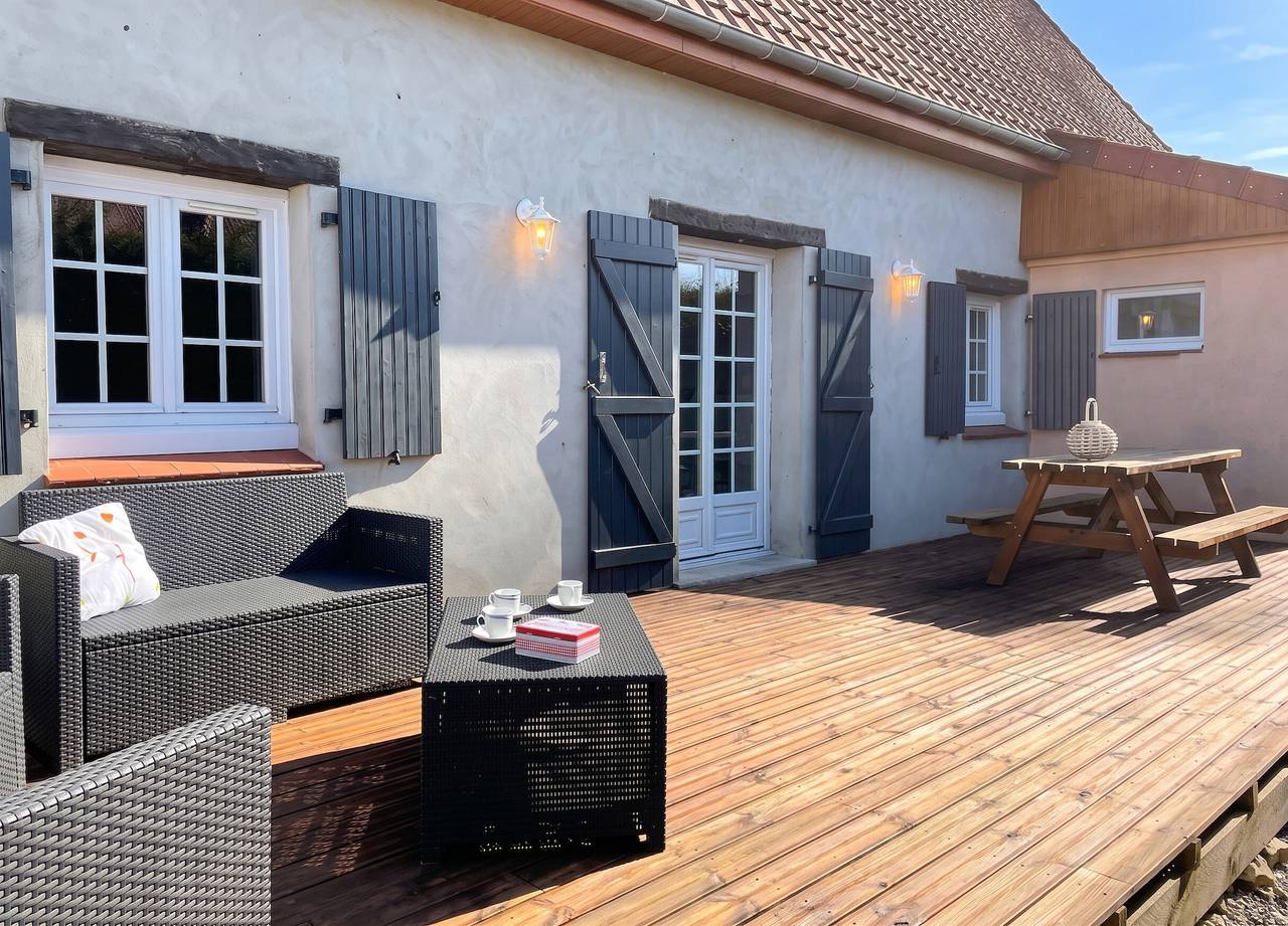 Familienhaus mit Gemeinschaftspool in Lottinghen in Lottinghen, Boulogne-sur-Mer und Umgebung