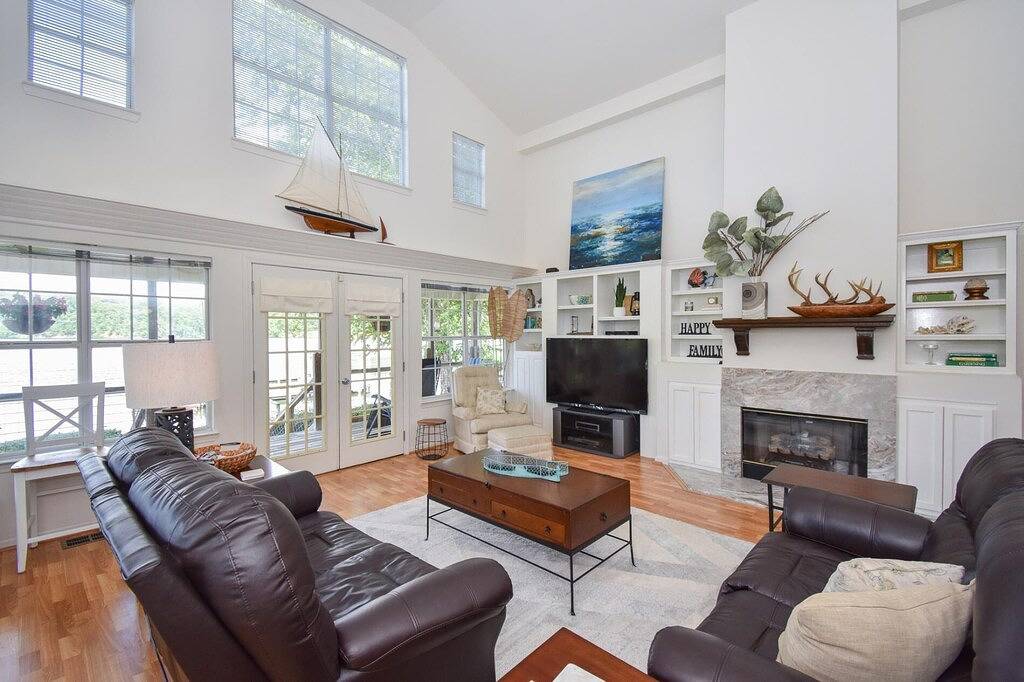 Eagle's Nest by Lake Martin Vibe in Lake Martin