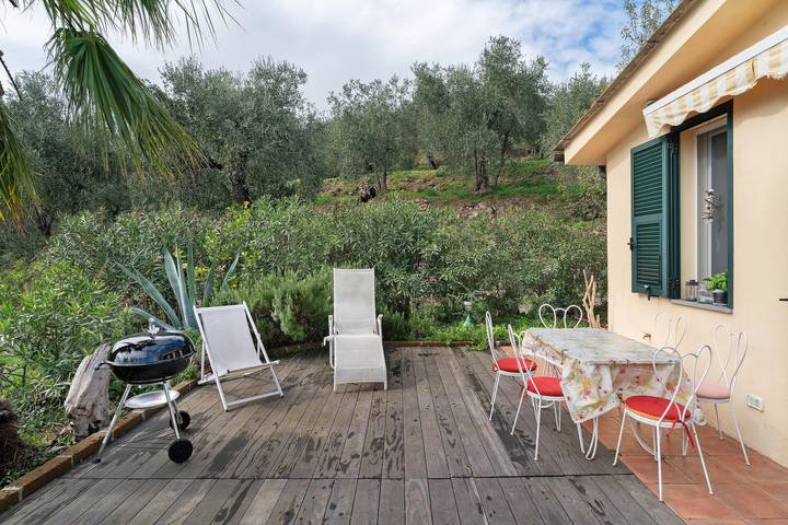 Casa vacanza per 6 persone, con Balcone e Giardino in Liguria