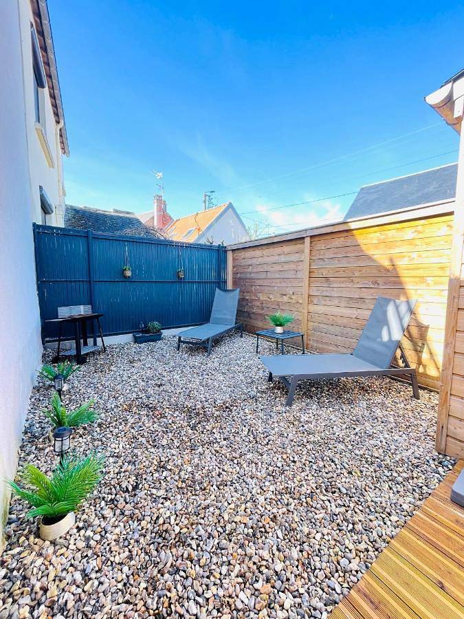 Location de vacances pour 3 personnes, avec terrasse dans Office de Tourisme du Crotoy - 2