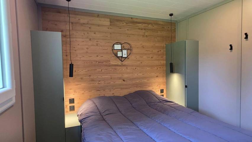 Location de vacances pour 6 personnes, avec vue sur le lac et jardin ainsi que piscine et vue à Thenon - 4