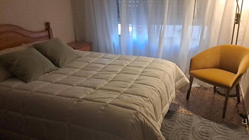 Gîte pour 2 personnes, avec terrasse et vue, animaux acceptés à Gandia - 4