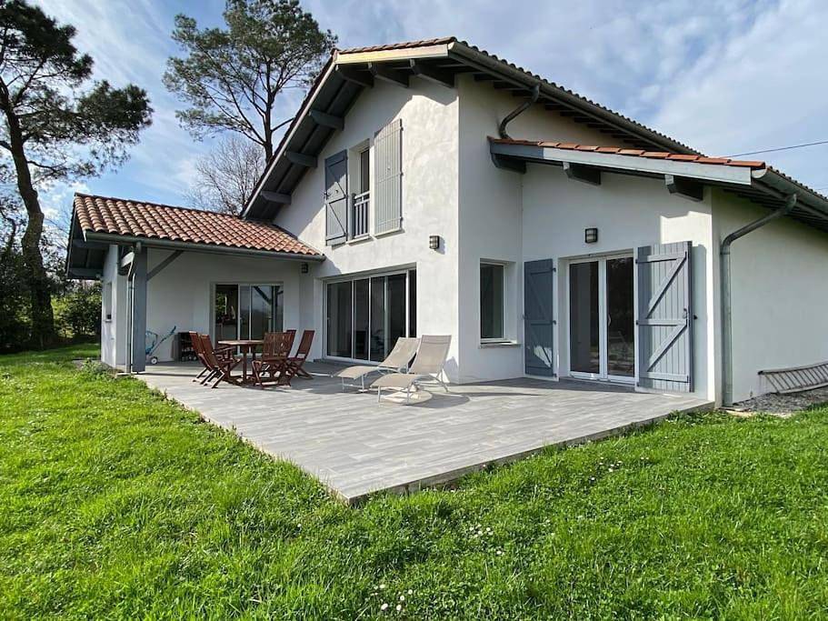 Belle maison basque à 15 min de l'océan in Arbonne, Région de Bayonne