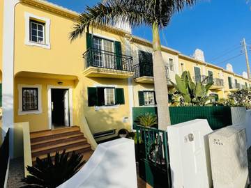 Casa De Férias para 8 Pessoas em Ferreiras, Distrito de Faro, Foto 1
