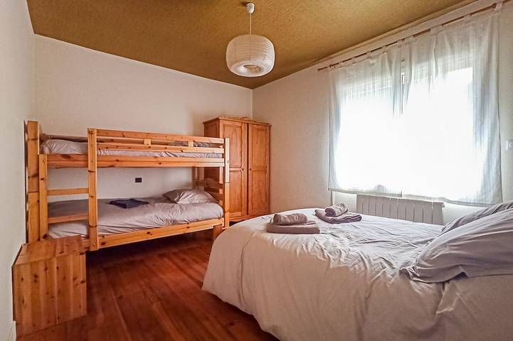 Mountain house near Gavarnie, ideal for families in Gèdre, Nationalpark Pyrenäen