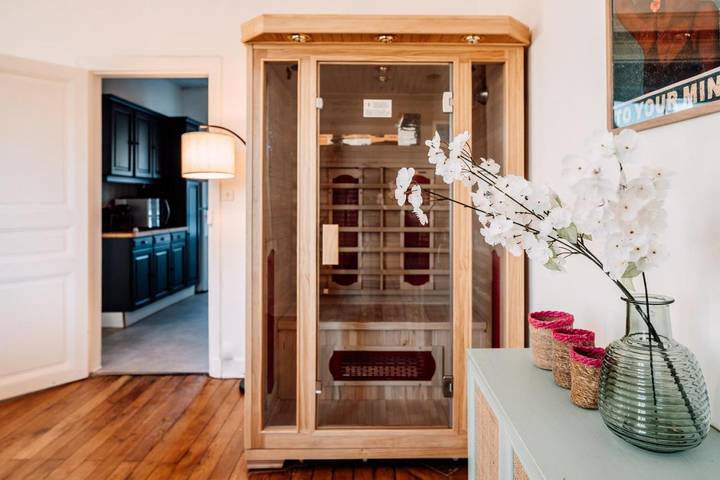 Appartement de vacances pour 4 personnes, avec sauna ainsi que vue et jardin, adapté aux familles