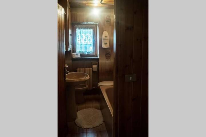 Gîte pour 4 personnes, avec Balcon ainsi que Terrasse et Vue à Région de Valtournenche - 3