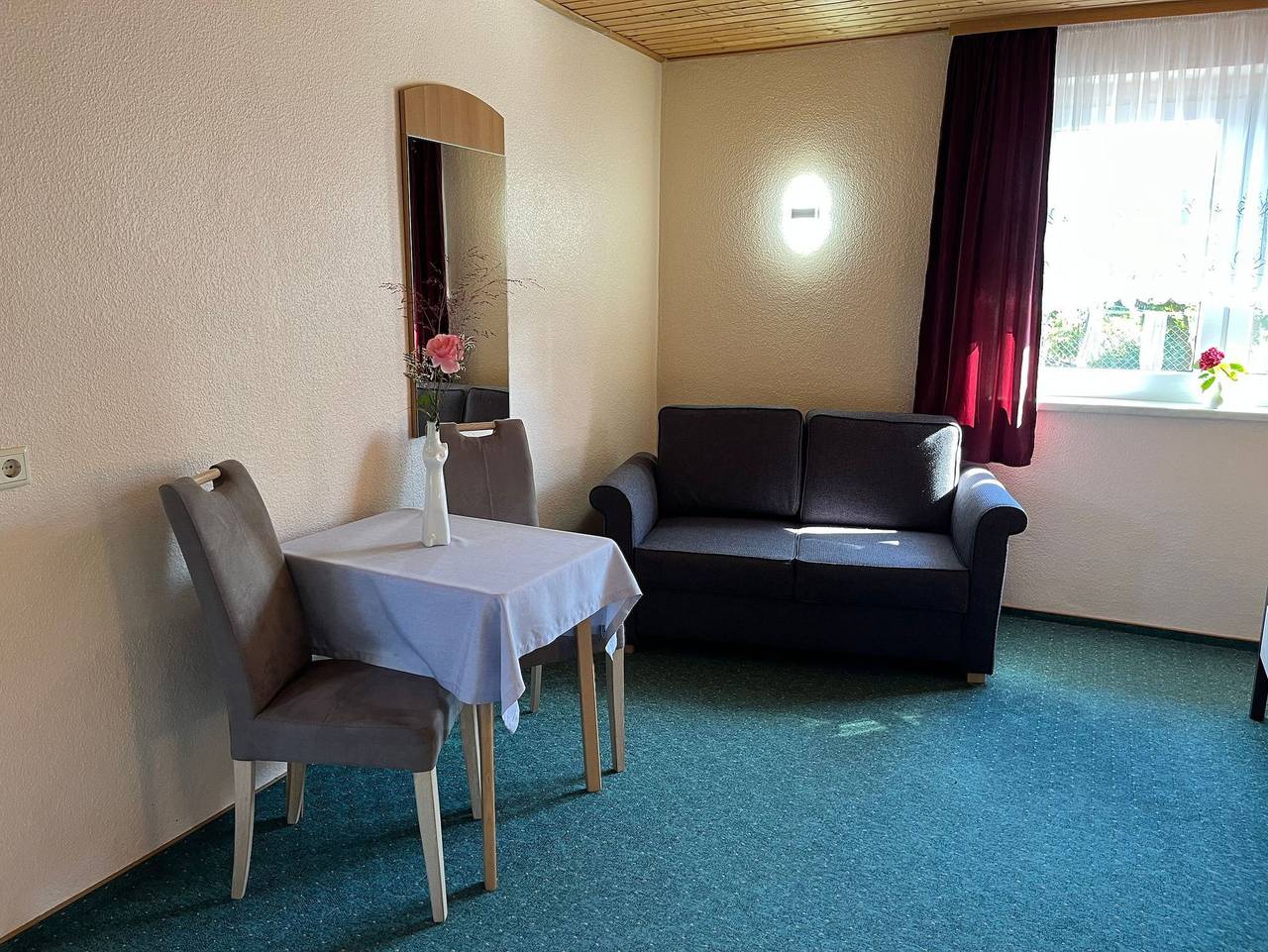 Ganze Ferienwohnung, Wohnung 2  (76177) in Lychen, Uckermark