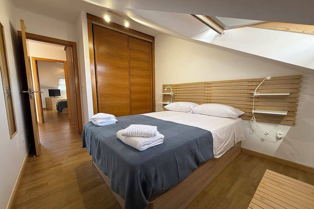 Entire apartment, Loft with charm and free private garage in finisterre in Sardiñeiro, Fisterra
