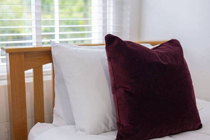 Apartamento entero, Contemporary 3Br | Near City Centre | Free Parking in Reading, Berkshire