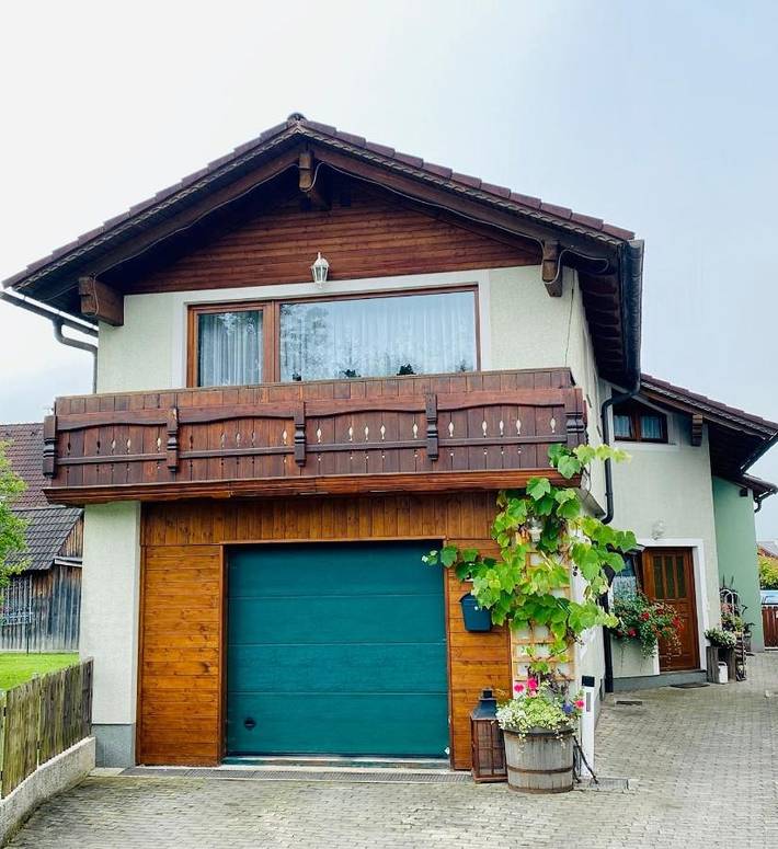 Ferienwohnung für 2 Personen, mit Balkon und Ausblick - 1