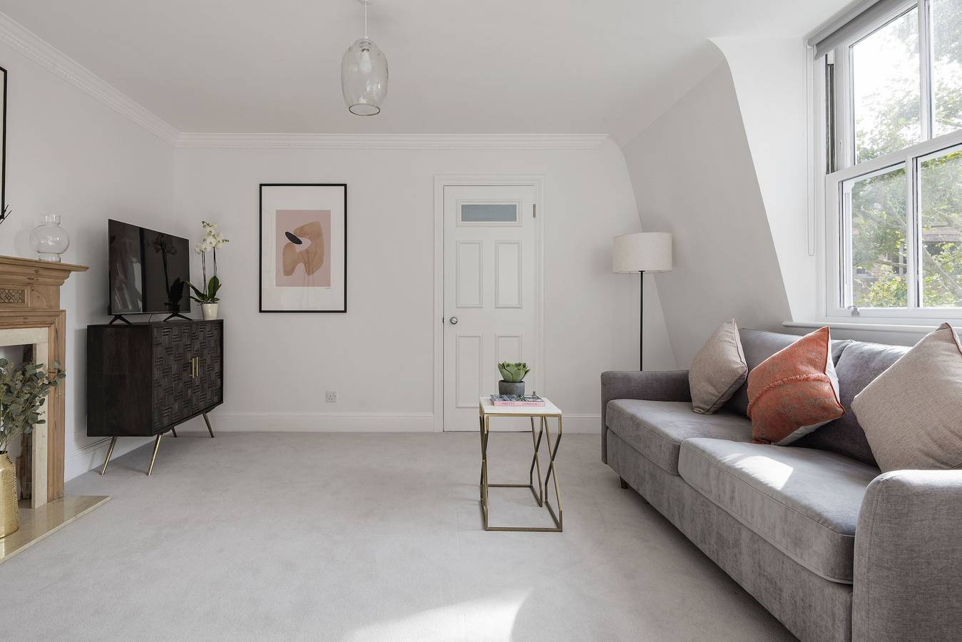 Apartamento entero, The Wellington Suite next to Sloane Square in Kensington y Chelsea, Londres