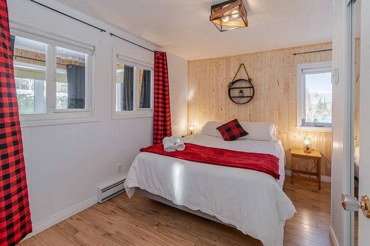 Gîte pour 10 personnes, avec terrasse ainsi que sauna et vue dans Baie-Saint-Paul - 4