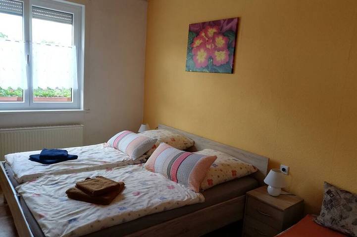Ganze Wohnung, Ferienwohnung in das Tal und der ruhigen und sonnigen Lage in Ilmenau, Thüringer Kernland