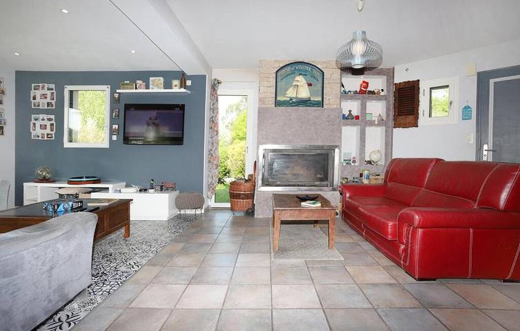 Maison d’hôte pour 10 personnes, avec jardin ainsi que terrasse et vue dans Plan D Eau De La Cantache - 4