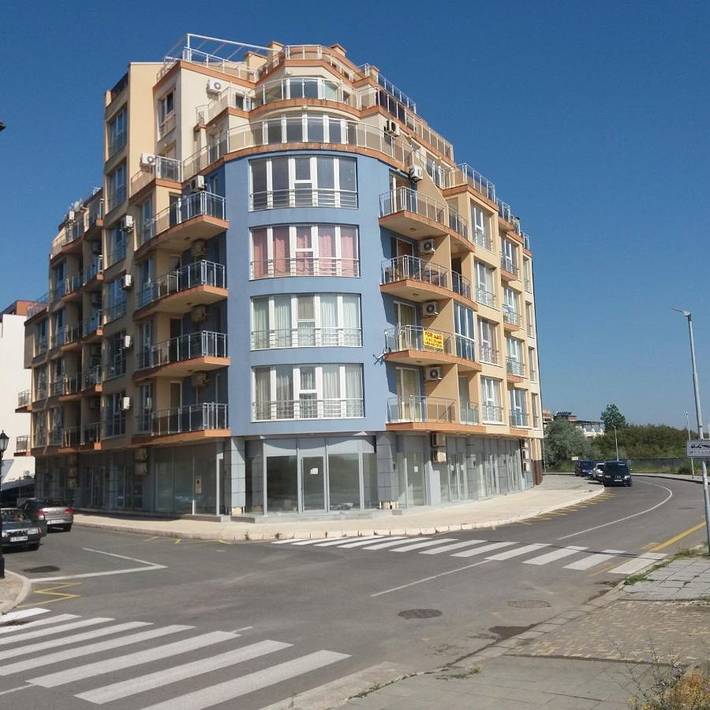 Ferienwohnung für 6 Personen, mit Balkon und Terrasse sowie Kinderpool und Ausblick